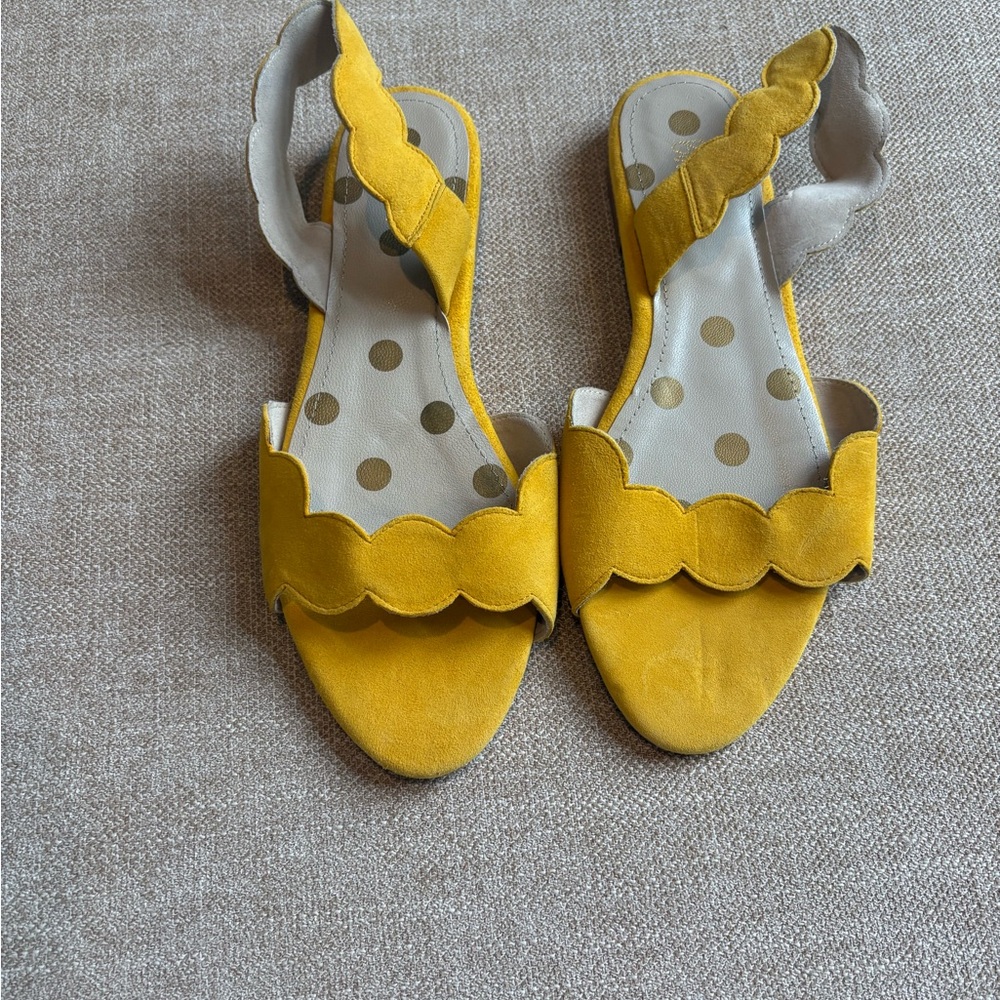 Boden sandals NEW 40 Estella Scalloped Slingback Sandals in Mustard Yellow suede